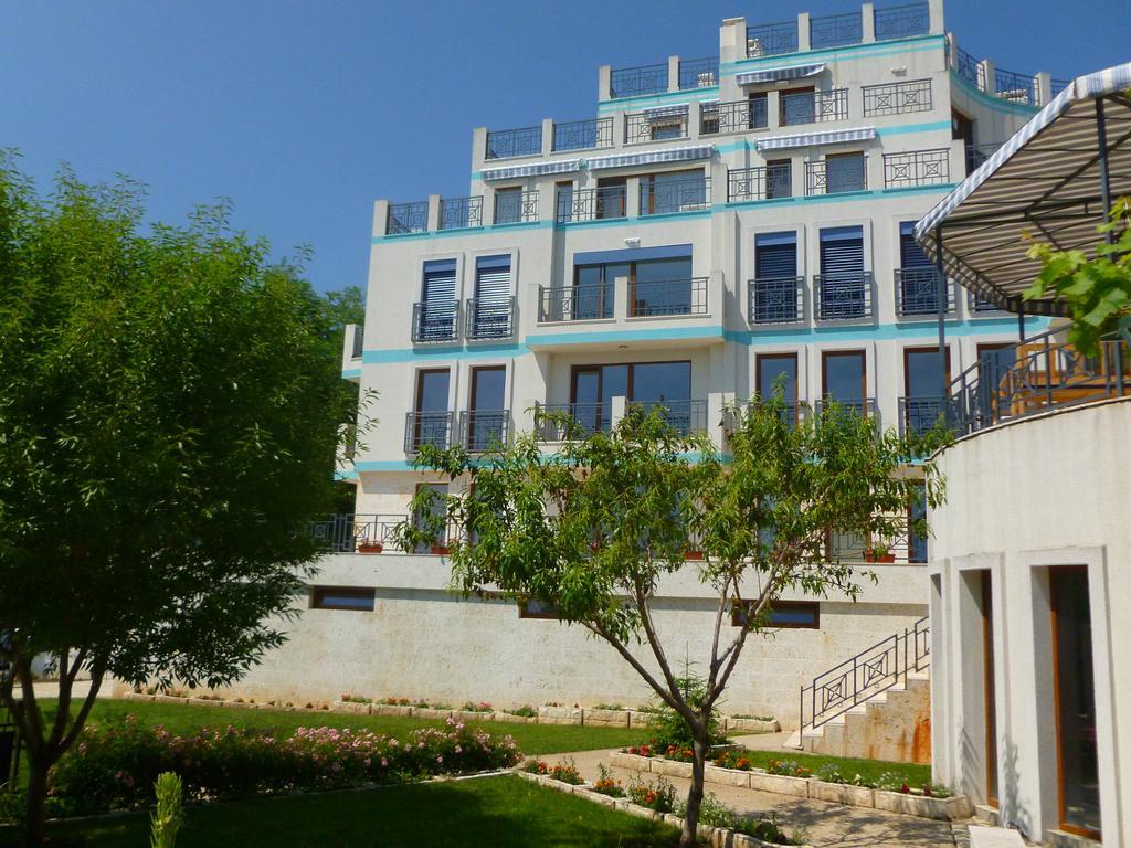 ApartHotel Prostor Cavarna Exterior foto