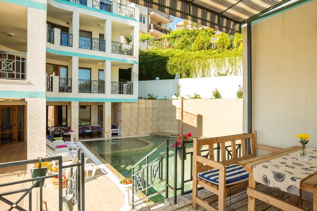 ApartHotel Prostor Cavarna Exterior foto
